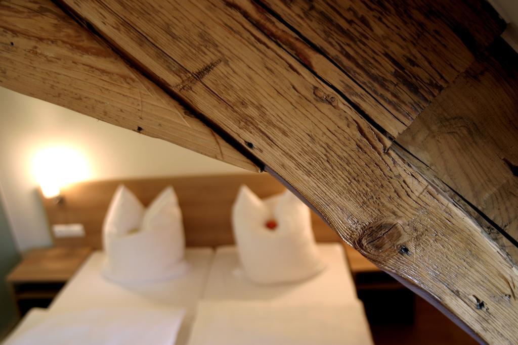 Landhaus Roessle Schwäbisch Hall Habitación foto